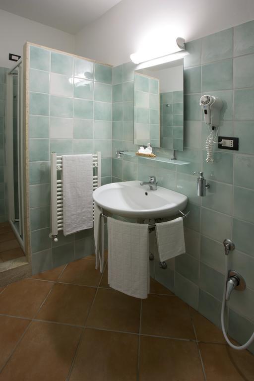 Hotel Vila Bahia Numana Room photo
